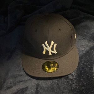 Yankees hat